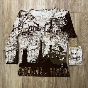 Graphic Long Sleeve Brown Nygard Collection Top